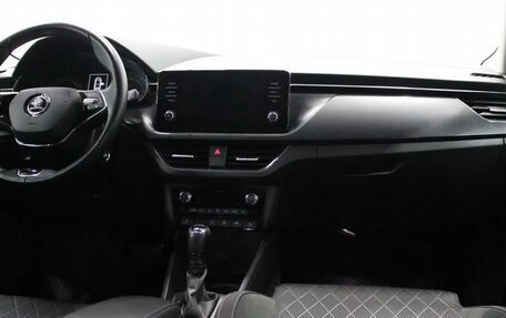 Skoda Rapid II, 2021 год, 1 770 000 рублей, 10 фотография