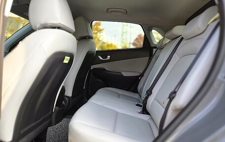 Hyundai Kona I, 2023 год, 1 871 000 рублей, 6 фотография