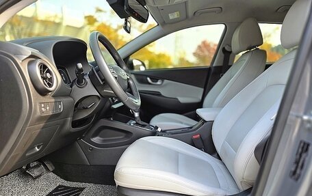 Hyundai Kona I, 2023 год, 1 871 000 рублей, 7 фотография