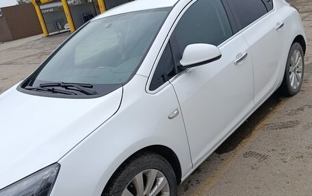 Opel Astra J, 2013 год, 650 000 рублей, 7 фотография