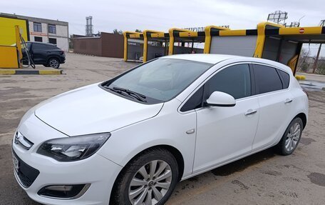 Opel Astra J, 2013 год, 650 000 рублей, 3 фотография