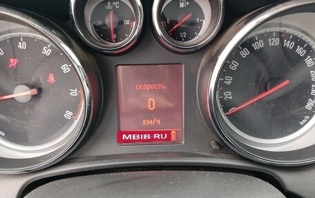 Opel Astra J, 2013 год, 650 000 рублей, 9 фотография