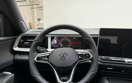 Volkswagen Teramont, 2025 год, 6 600 000 рублей, 15 фотография