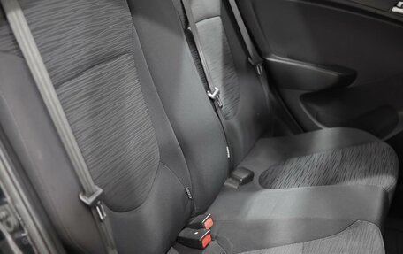 Hyundai Solaris II рестайлинг, 2015 год, 757 000 рублей, 21 фотография