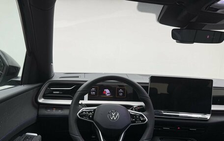 Volkswagen Teramont, 2025 год, 6 600 000 рублей, 15 фотография