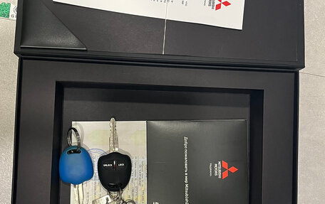 Mitsubishi Outlander III рестайлинг 3, 2014 год, 1 650 000 рублей, 19 фотография