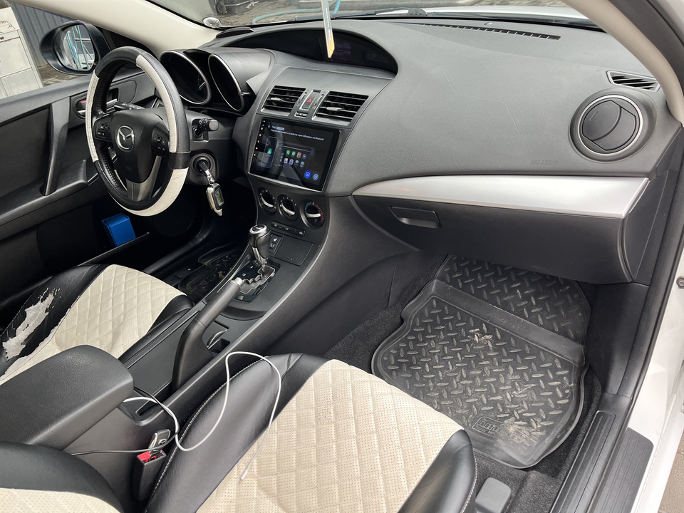 Mazda 3 BL рестайлинг, 2012 год, 750 000 рублей, 18 фотография