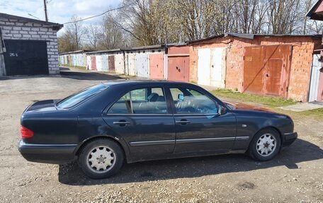 Mercedes-Benz E-Класс, 1997 год, 250 000 рублей, 17 фотография