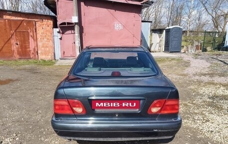 Mercedes-Benz E-Класс, 1997 год, 250 000 рублей, 16 фотография