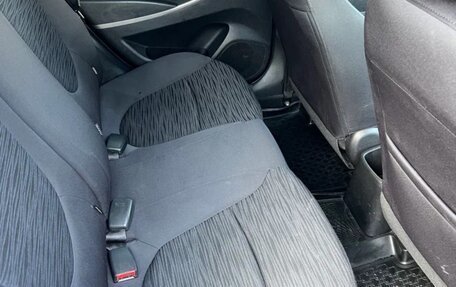 Hyundai Solaris II рестайлинг, 2016 год, 970 000 рублей, 5 фотография