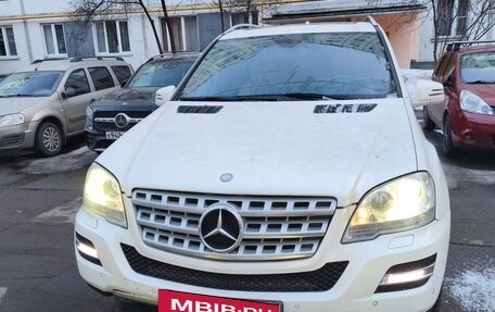 Mercedes-Benz M-Класс, 2010 год, 1 950 000 рублей, 4 фотография