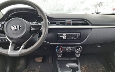 KIA Rio IV, 2019 год, 633 000 рублей, 30 фотография