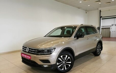 Volkswagen Tiguan II, 2019 год, 2 247 000 рублей, 1 фотография