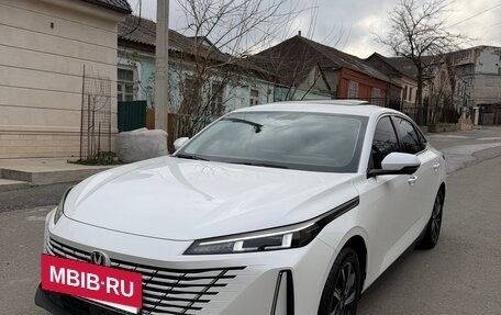 Changan Eado, 2025 год, 1 150 000 рублей, 3 фотография