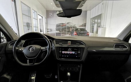 Volkswagen Tiguan II, 2019 год, 2 247 000 рублей, 14 фотография