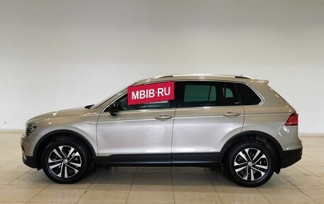 Volkswagen Tiguan II, 2019 год, 2 247 000 рублей, 5 фотография