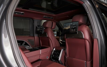 Land Rover Range Rover IV рестайлинг, 2025 год, 24 200 000 рублей, 14 фотография