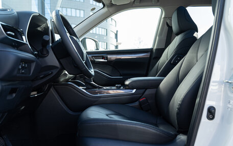 Toyota Highlander, 2025 год, 5 890 000 рублей, 9 фотография
