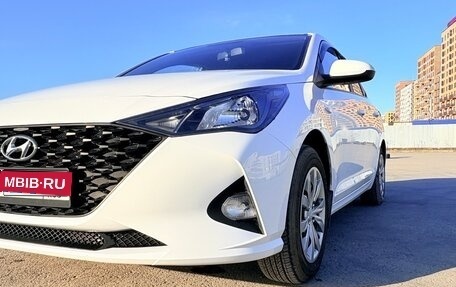 Hyundai Solaris II рестайлинг, 2021 год, 1 590 000 рублей, 1 фотография