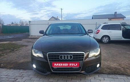 Audi A4, 2011 год, 880 000 рублей, 1 фотография