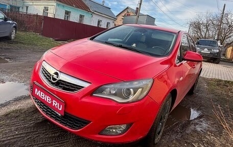 Opel Astra J, 2010 год, 450 000 рублей, 1 фотография