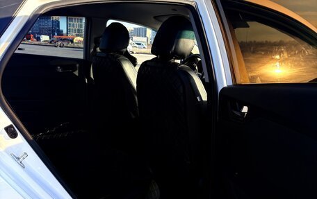 Hyundai Solaris II рестайлинг, 2021 год, 1 590 000 рублей, 8 фотография