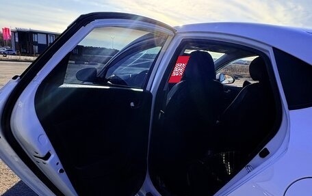 Hyundai Solaris II рестайлинг, 2021 год, 1 590 000 рублей, 7 фотография