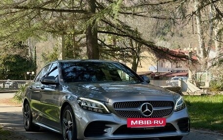 Mercedes-Benz C-Класс, 2019 год, 2 300 000 рублей, 2 фотография