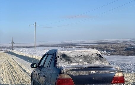 Daewoo Nexia I рестайлинг, 1997 год, 150 000 рублей, 32 фотография