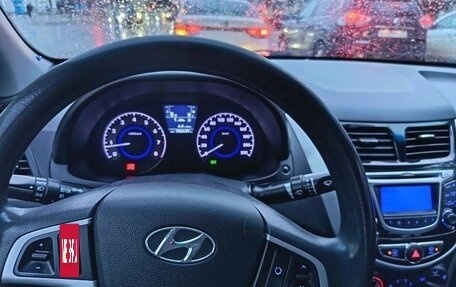 Hyundai Solaris II рестайлинг, 2013 год, 790 000 рублей, 8 фотография