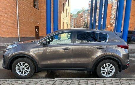 KIA Sportage IV рестайлинг, 2020 год, 2 900 000 рублей, 9 фотография