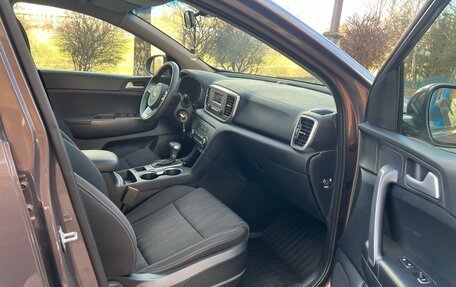 KIA Sportage IV рестайлинг, 2020 год, 2 900 000 рублей, 24 фотография