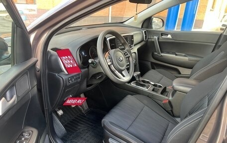 KIA Sportage IV рестайлинг, 2020 год, 2 900 000 рублей, 18 фотография