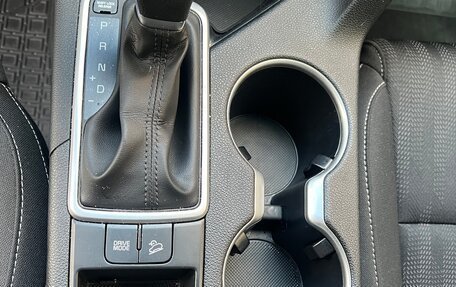 KIA Sportage IV рестайлинг, 2020 год, 2 900 000 рублей, 32 фотография