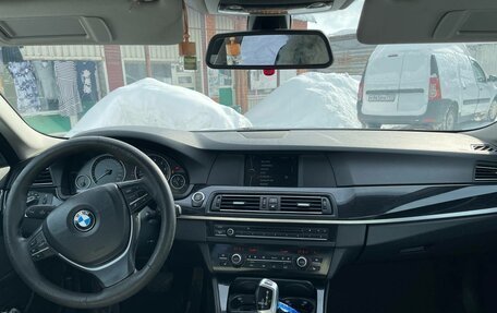 BMW 5 серия, 2010 год, 1 500 000 рублей, 8 фотография