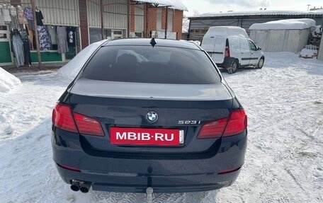 BMW 5 серия, 2010 год, 1 500 000 рублей, 6 фотография
