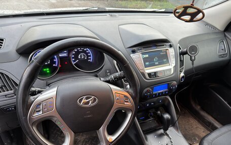 Hyundai ix35 I рестайлинг, 2012 год, 1 050 000 рублей, 8 фотография