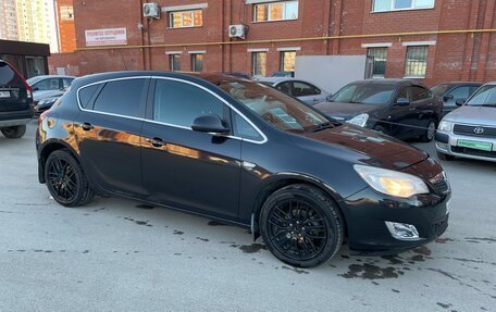 Opel Astra J, 2012 год, 750 000 рублей, 2 фотография