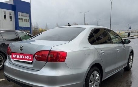 Volkswagen Jetta VI, 2014 год, 900 000 рублей, 6 фотография