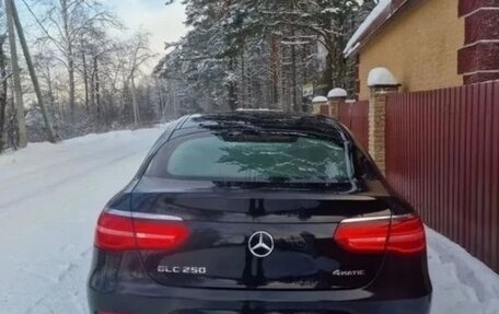 Mercedes-Benz GLC, 2018 год, 3 500 000 рублей, 4 фотография