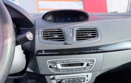 Renault Fluence I, 2012 год, 750 000 рублей, 21 фотография