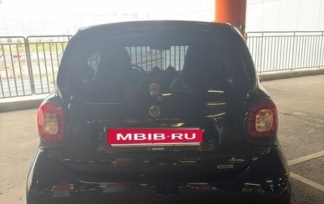 Smart Fortwo III, 2017 год, 2 900 000 рублей, 11 фотография