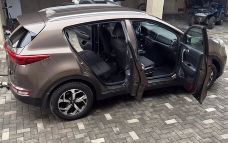 KIA Sportage IV рестайлинг, 2017 год, 1 600 000 рублей, 5 фотография