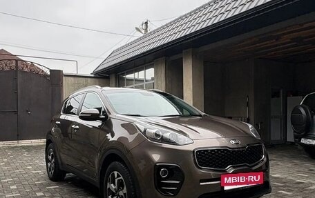 KIA Sportage IV рестайлинг, 2017 год, 1 600 000 рублей, 4 фотография