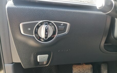 Mercedes-Benz E-Класс, 2017 год, 1 750 000 рублей, 9 фотография