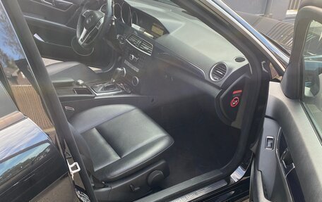 Mercedes-Benz C-Класс, 2012 год, 1 500 000 рублей, 8 фотография