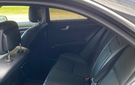 Mercedes-Benz C-Класс, 2012 год, 1 500 000 рублей, 5 фотография