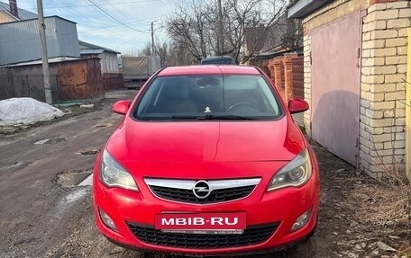 Opel Astra J, 2010 год, 450 000 рублей, 3 фотография