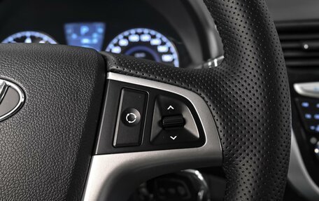 Hyundai Solaris II рестайлинг, 2013 год, 939 000 рублей, 19 фотография