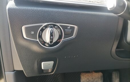 Mercedes-Benz E-Класс, 2017 год, 1 750 000 рублей, 9 фотография